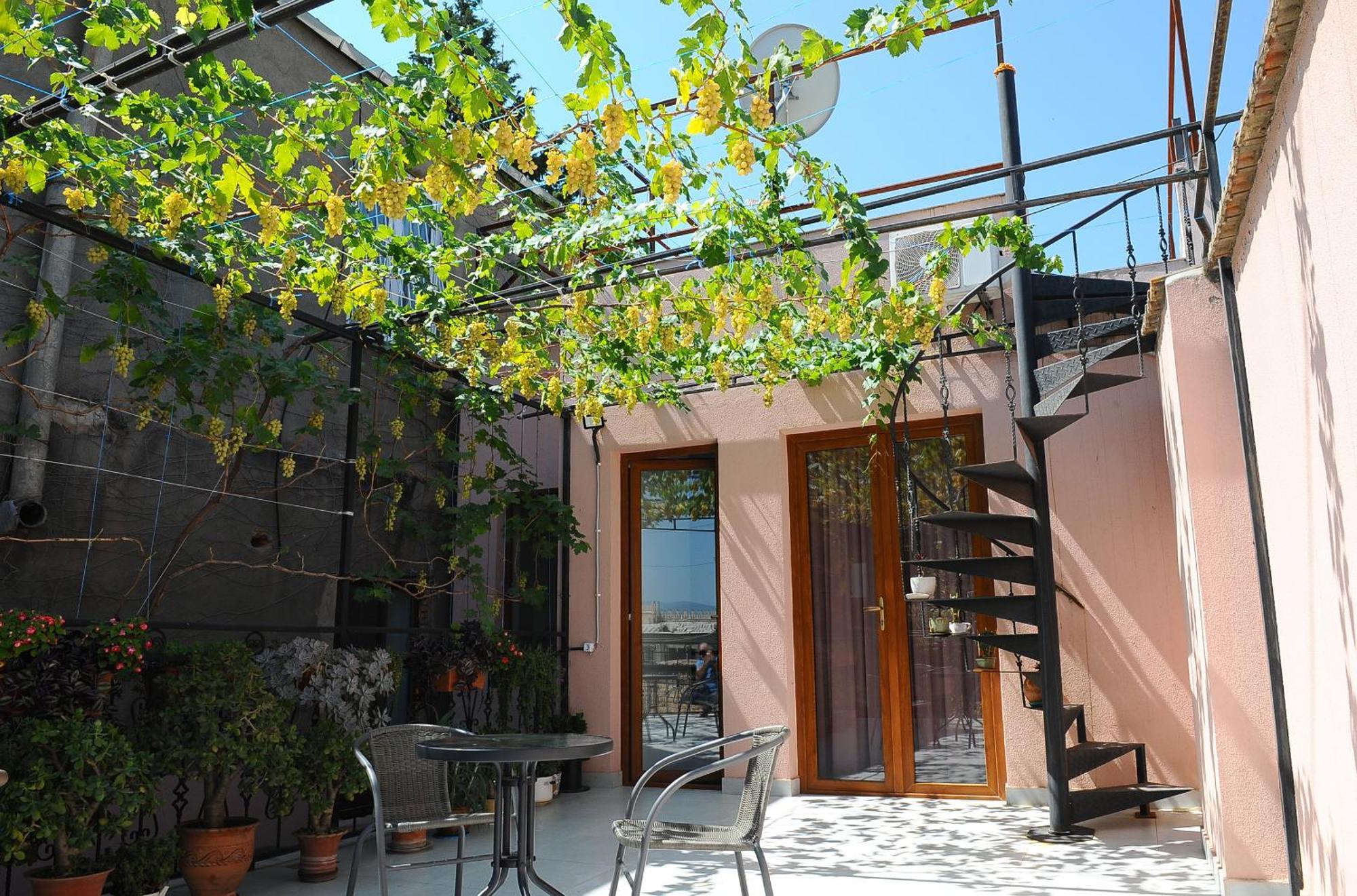 Janika Apartments Tiflis Exterior foto
